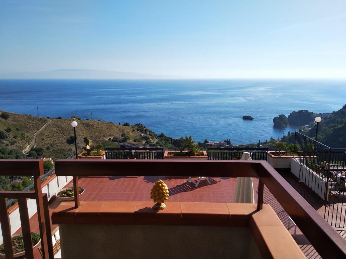 Chez Marie Apartment Taormina Bagian luar foto